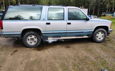 Chevy-suburban-1500-1993-blue