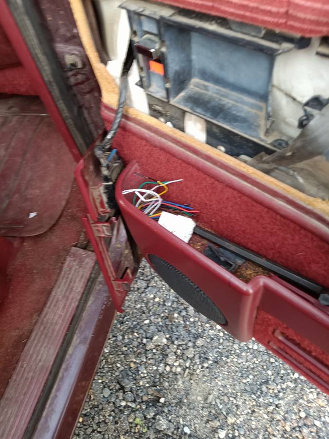 Chevy-suburban-1500-1994-red-11