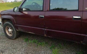 Chevy-suburban-1500-1994-red-13