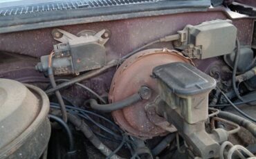 Chevy-suburban-1500-1994-red