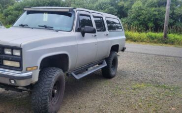 Chevy-suburban-1500-4x4-1990-grey-1