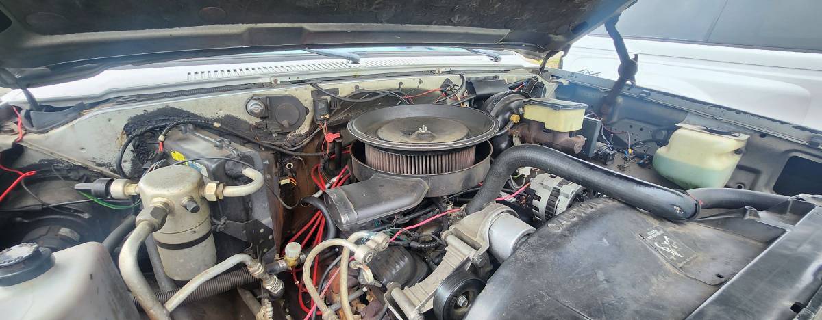 Chevy-suburban-1500-4x4-1990-grey-26