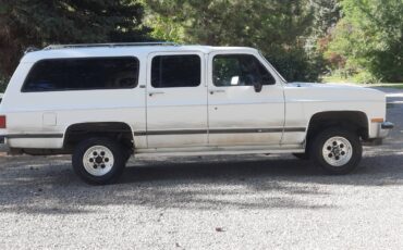Chevy-suburban-1500-4x4-1991-white