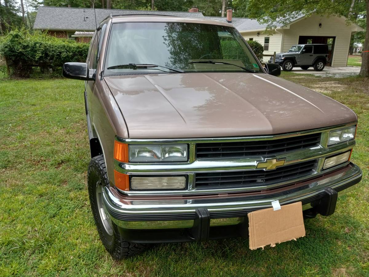 Chevy-suburban-1500-4x4-1994-1
