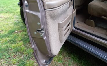 Chevy-suburban-1500-4x4-1994-7