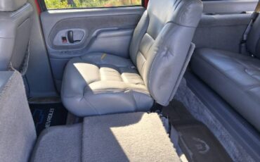 Chevy-suburban-1500-4x4-1995-19
