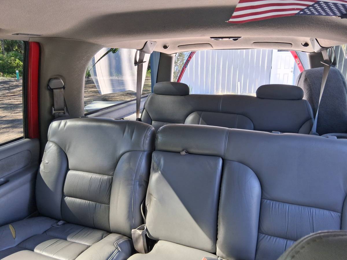 Chevy-suburban-1500-4x4-1995-20