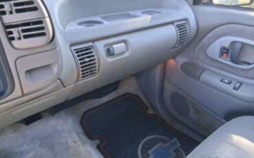 Chevy-suburban-1500-4x4-1995-22