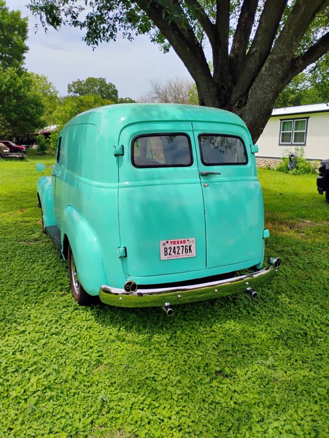 Chevy-suburban-1954-1