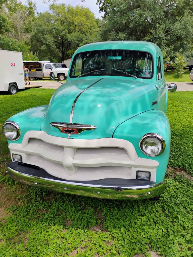 Chevy-suburban-1954-3