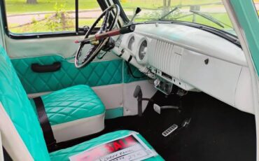 Chevy-suburban-1954-4