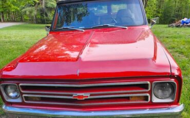 Chevy-suburban-1970-red-10