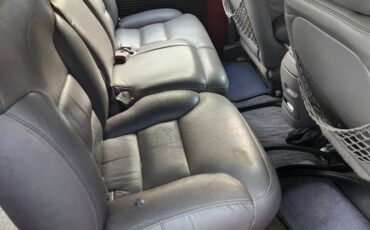 Chevy-suburban-1970-red-5