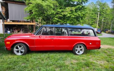 Chevy-suburban-1970-red-9