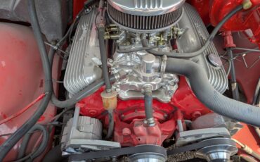 Chevy-suburban-1972-red-12