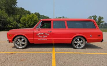 Chevy-suburban-1972-red-14