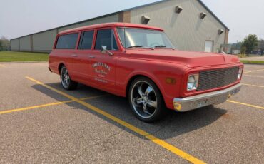 Chevy-suburban-1972-red-15