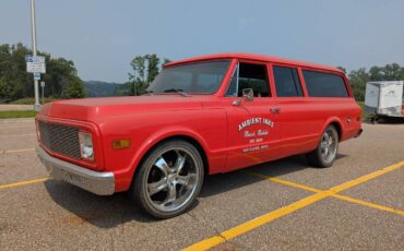 Chevy-suburban-1972-red-3