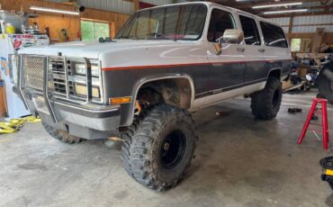 Chevy-suburban-1990-3