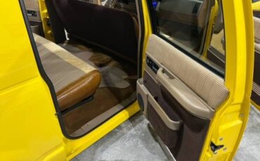 Chevy-suburban-1994-10