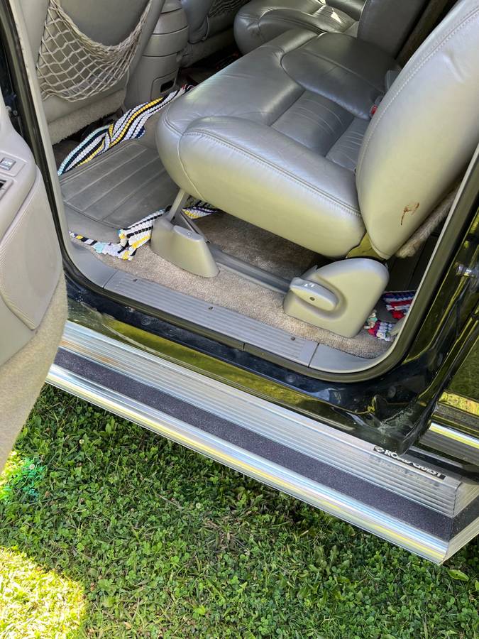 Chevy-suburban-1995-10