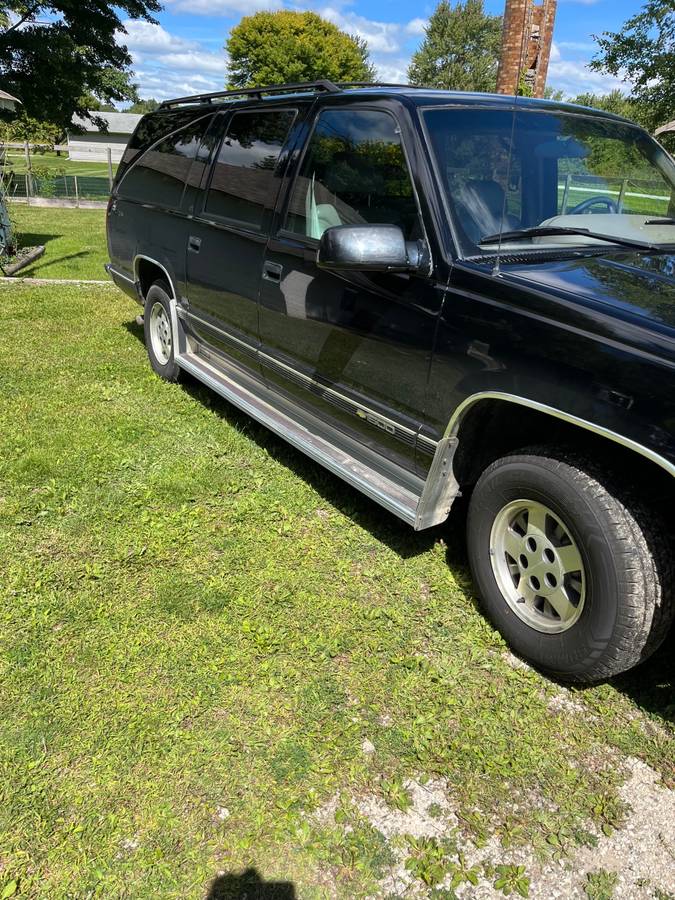 Chevy-suburban-1995-18
