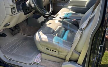 Chevy-suburban-1995-8