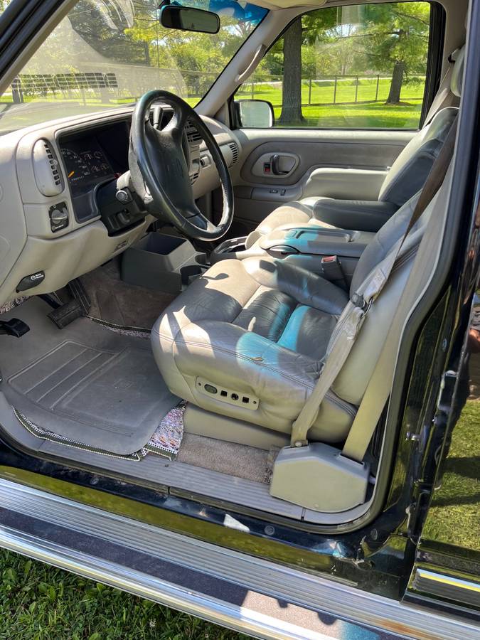 Chevy-suburban-1995-8