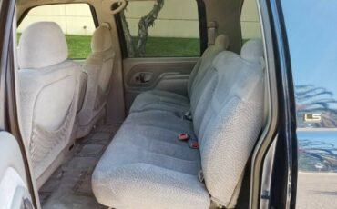 Chevy-suburban-2500-1995-blue-10