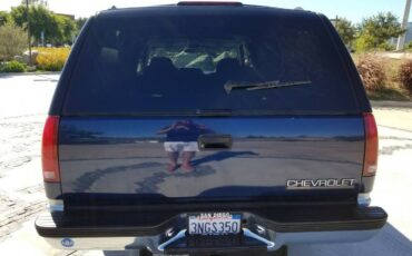 Chevy-suburban-2500-1995-blue-20