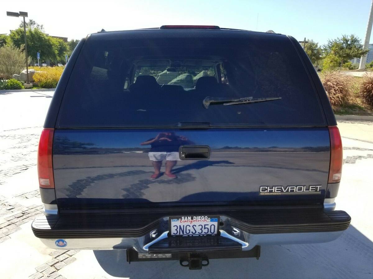 Chevy-suburban-2500-1995-blue-20