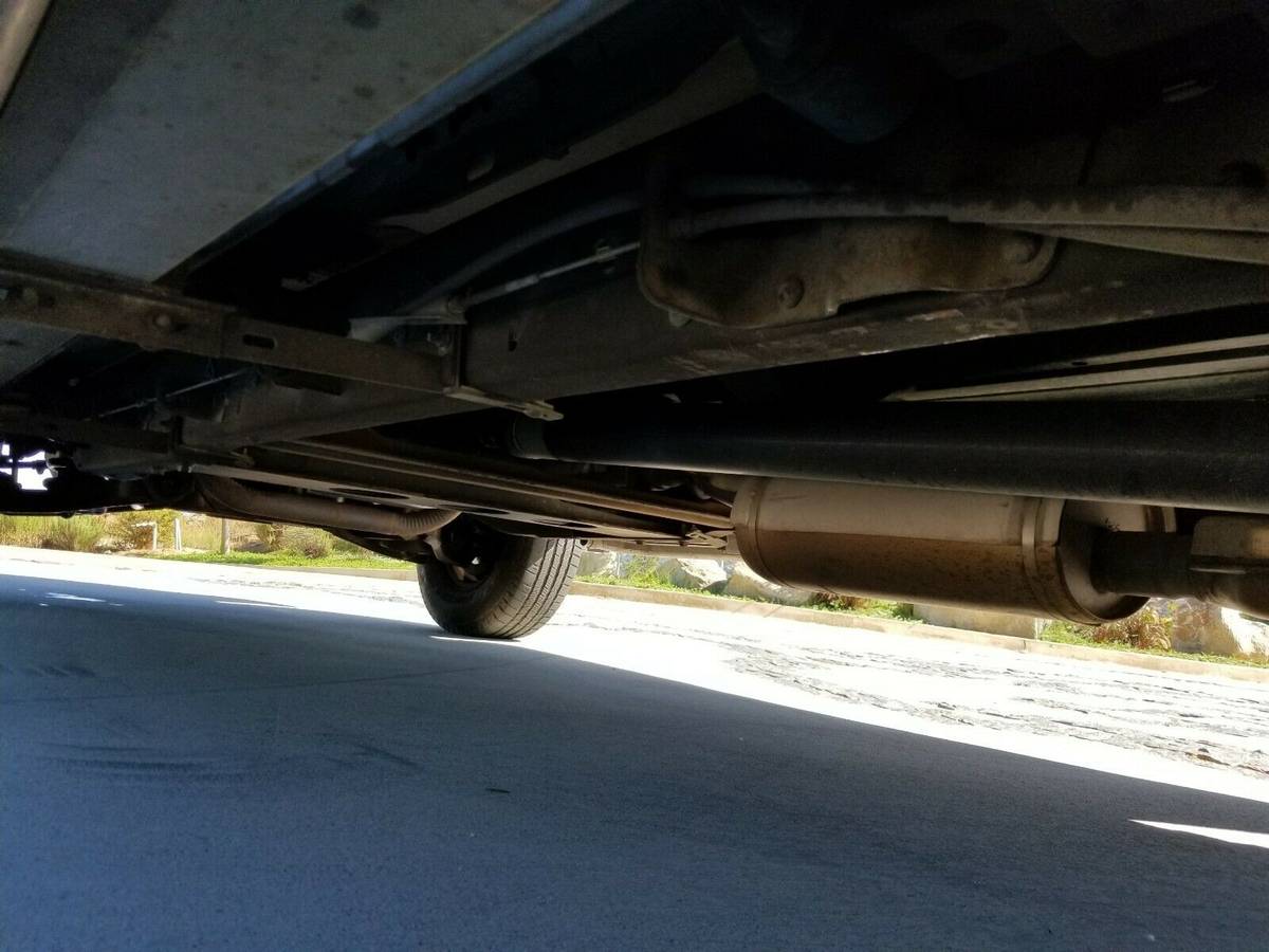 Chevy-suburban-2500-1995-blue-6
