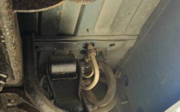 Chevy-suburban-2500-4x4-1994-green-11