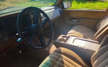 Chevy-suburban-2500-4x4-1994-green-4