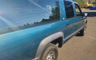 Chevy-suburban-2500-4x4-1994-green-6