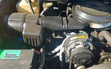 Chevy-suburban-2500-4x4-1994-green-9