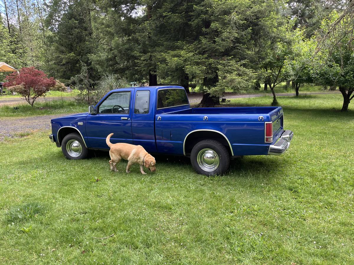Chevy-tahoe-1987-blue-4