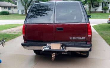 Chevy-tahoe-ls-1995-red