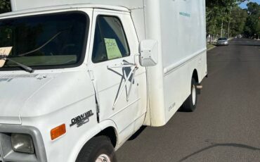 Chevy-tkh30-1993-white-1