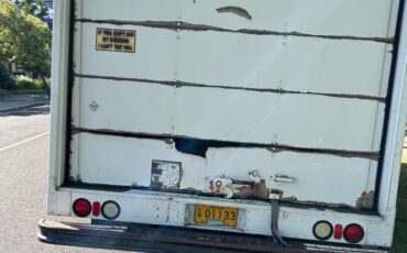 Chevy-tkh30-1993-white-3