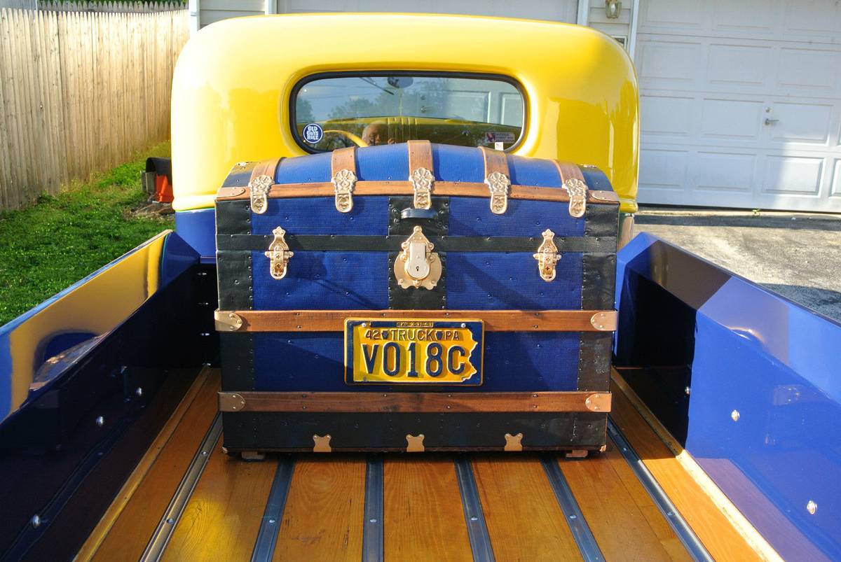 Chevy-truck-1942-blue-8