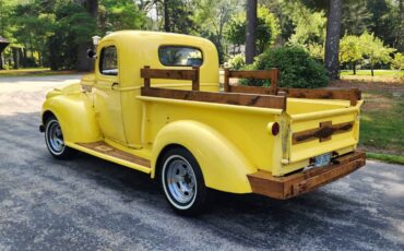 Chevy-truck-1946-yellow-3