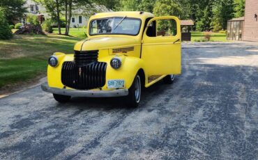 Chevy-truck-1946-yellow