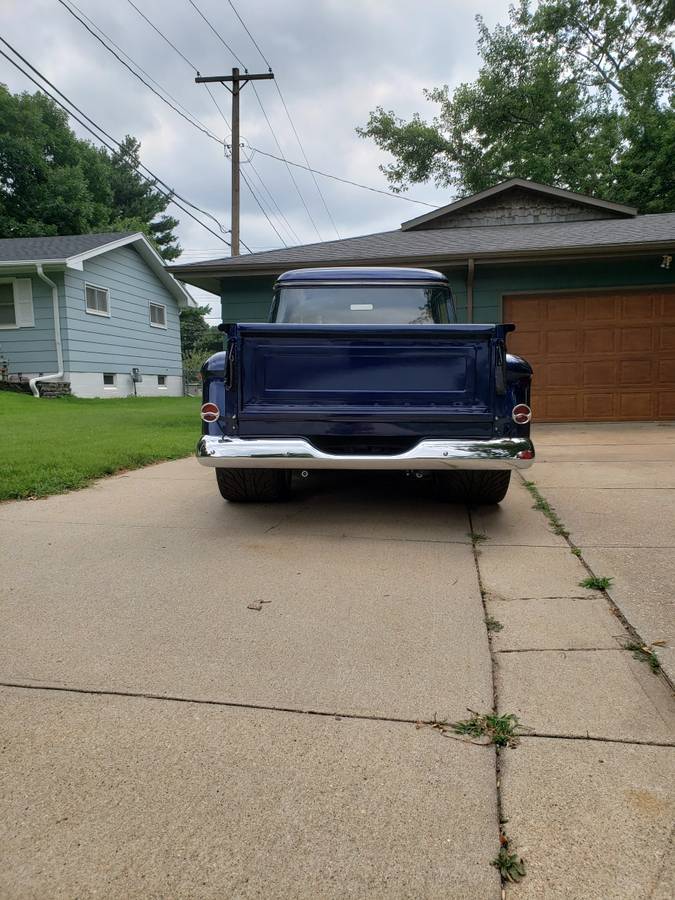 Chevy-truck-1955-blue-4