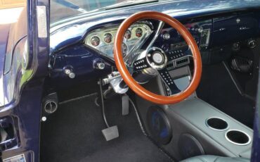 Chevy-truck-1955-blue-7