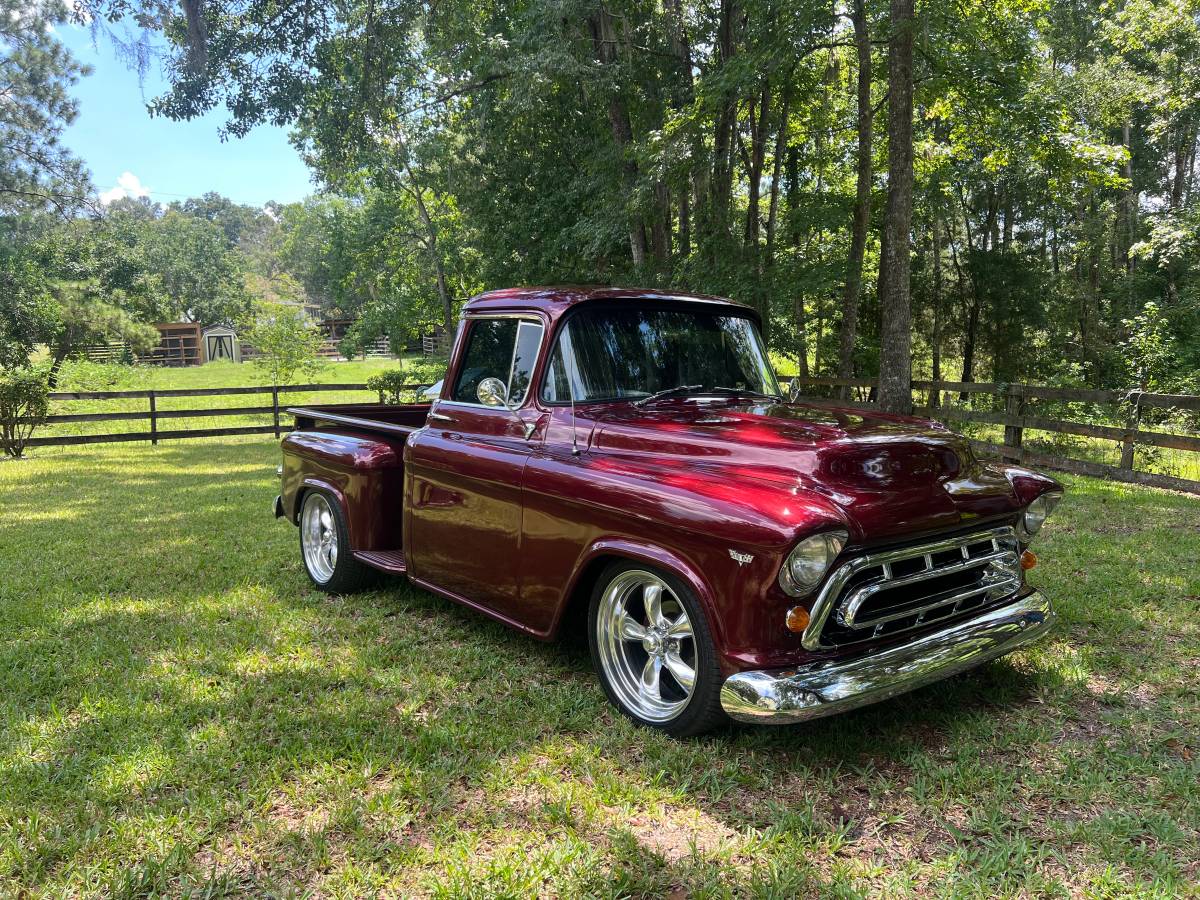 Chevy-truck-1957-red-3