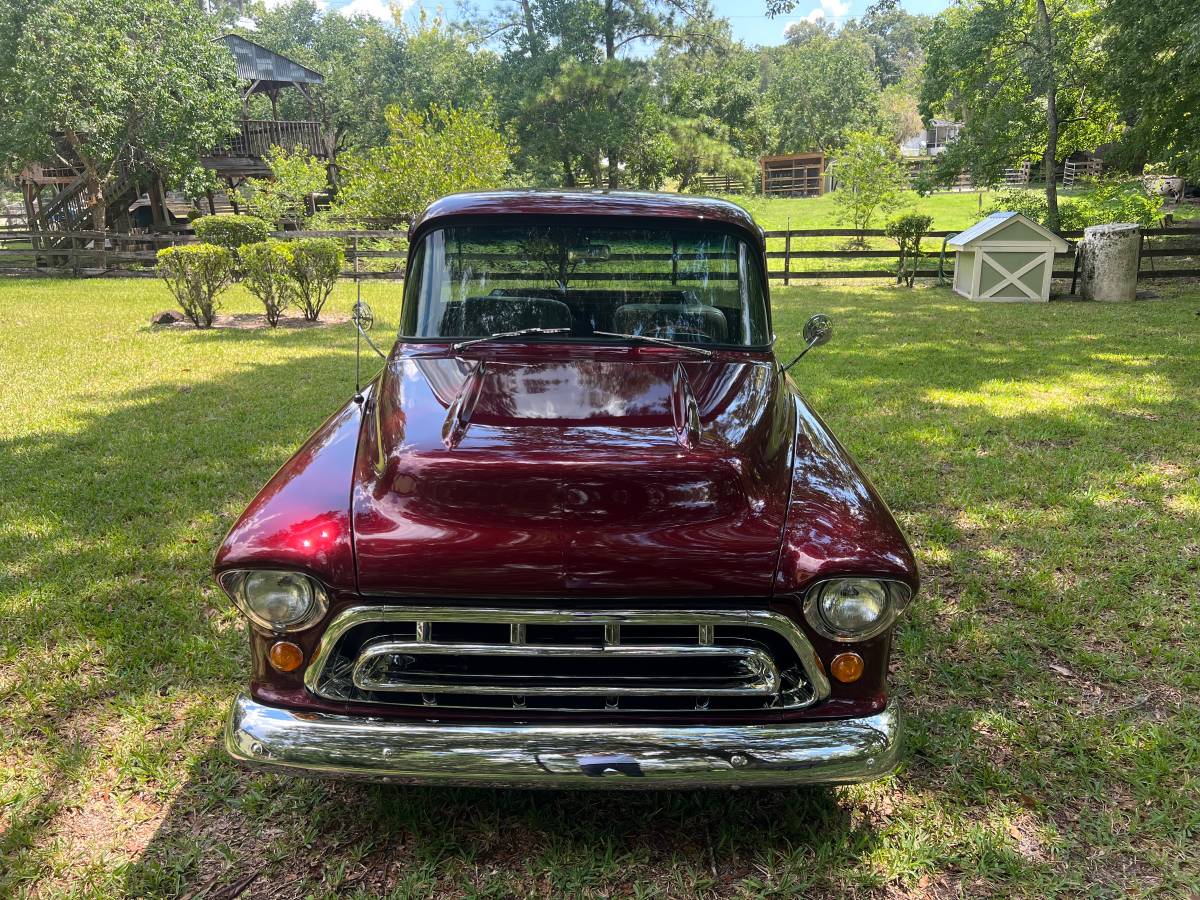 Chevy-truck-1957-red-30