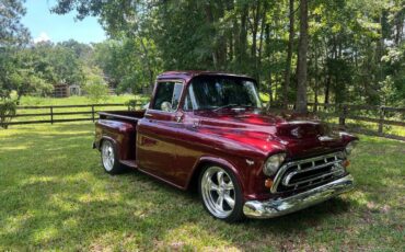 Chevy-truck-1957-red-4