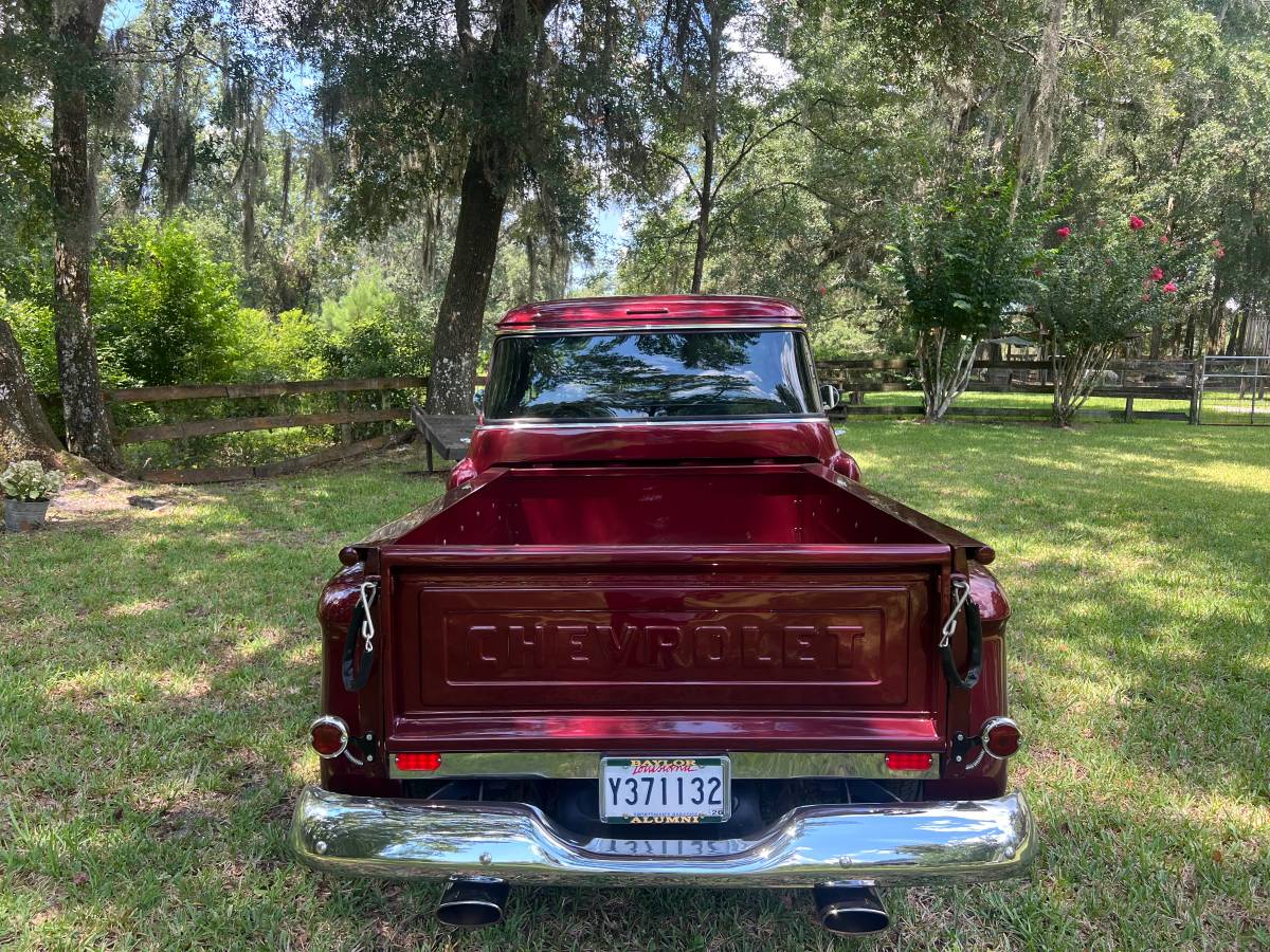 Chevy-truck-1957-red-53