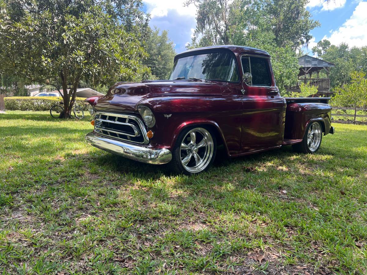Chevy-truck-1957-red-6